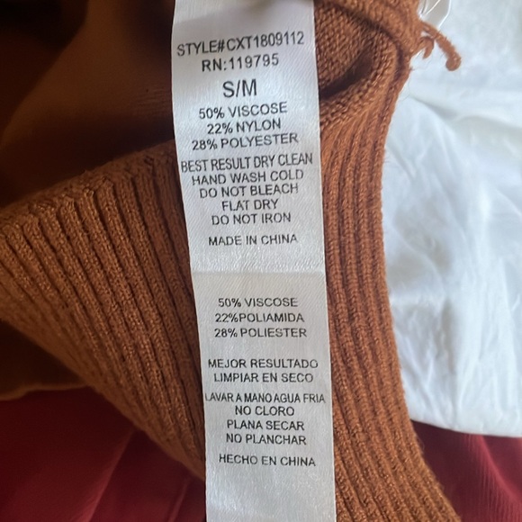 The Moon Contrast  Layered Top - Picture 5 of 5